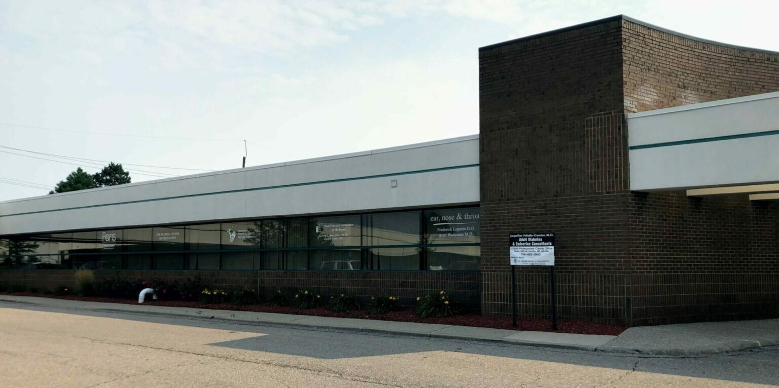 hand surgeons near me